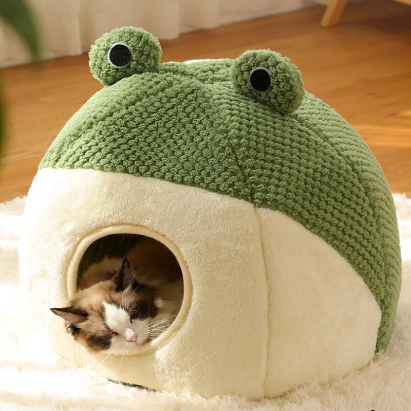 Frog Cave Bed – Cozy Enclosed Hideaway