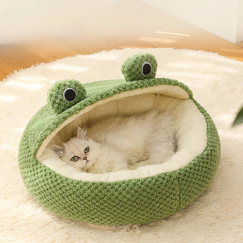 Frog Cave Bed – Cozy Enclosed Hideaway